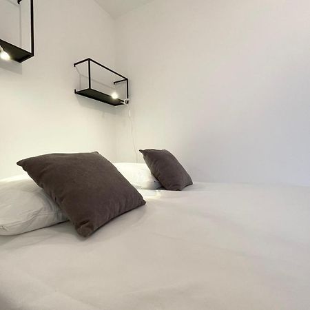 #Cf In White&Gray Center Apartment Grenoble Bagian luar foto