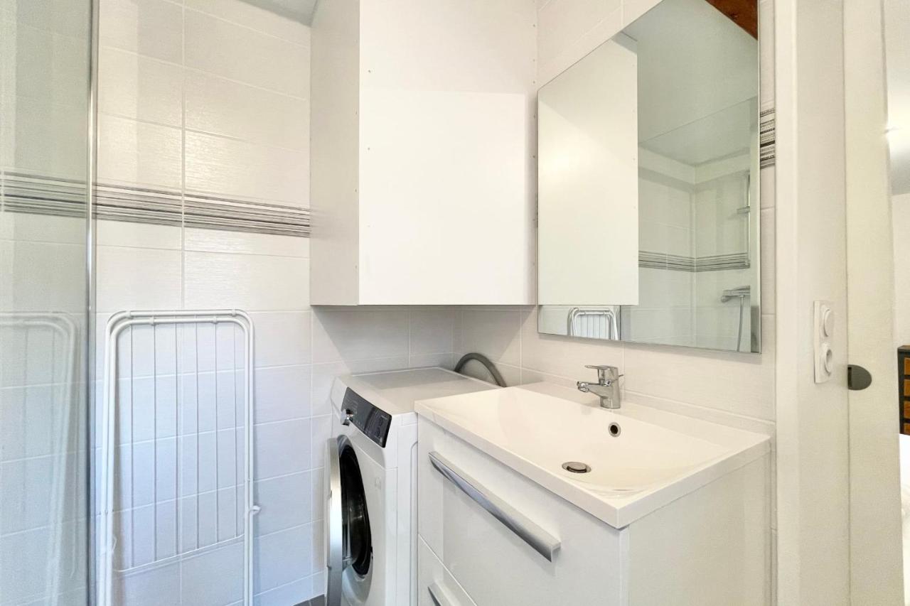 #Cf In White&Gray Center Apartment Grenoble Bagian luar foto
