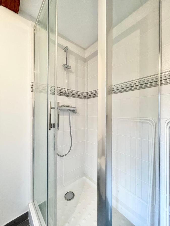 #Cf In White&Gray Center Apartment Grenoble Bagian luar foto